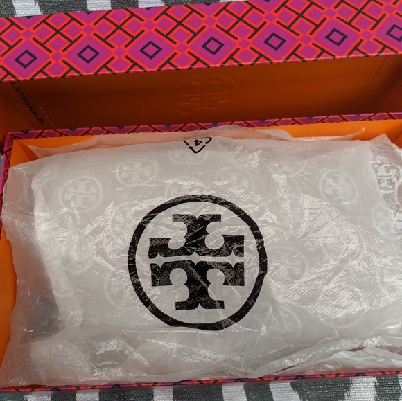 NWB Tory Burch Driver Loafers - Picture 3 of 7